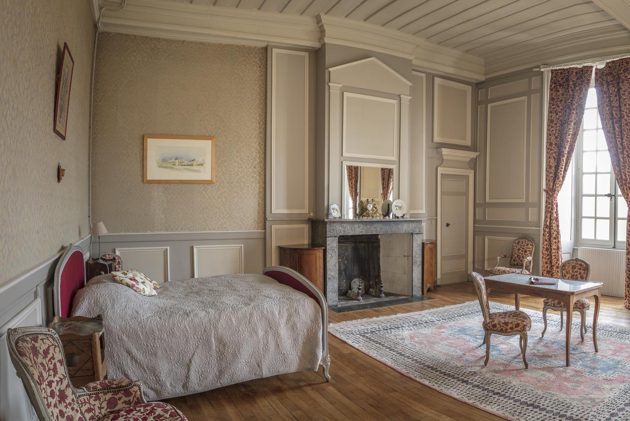 Chambres D'Hotes Au Chateau De Жизё Экстерьер фото