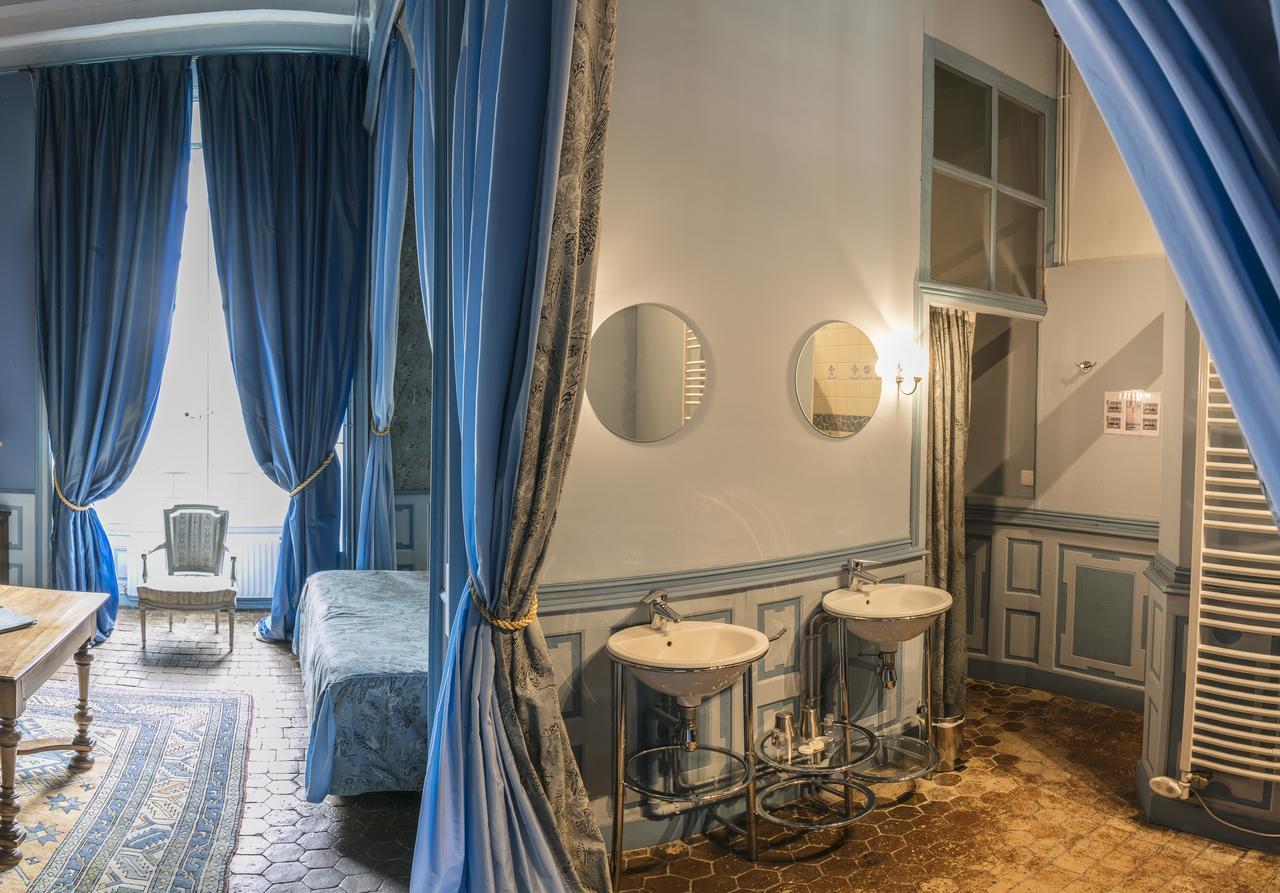 Chambres D'Hotes Au Chateau De Жизё Экстерьер фото